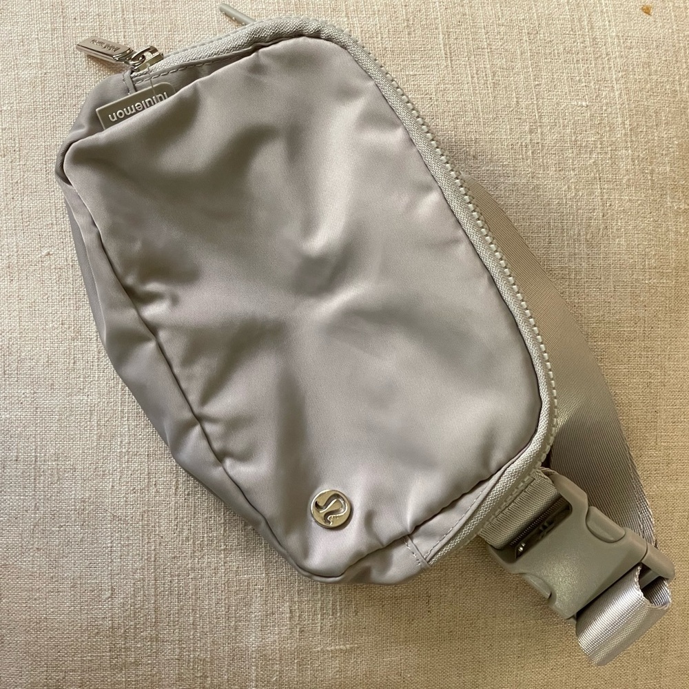 lululemon athletica Gray Belt Bag
